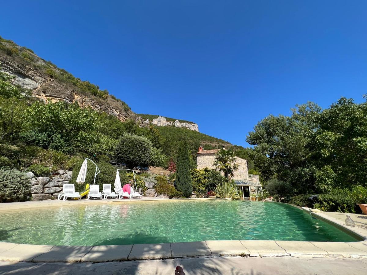 Gite Du Vallon Des Sources Millau Esterno foto